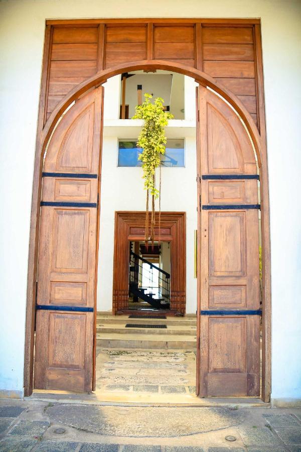 The Cove Hotel Negombo Luaran gambar